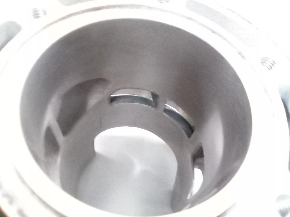 Jarra de cilindro de motor Arctic Cat ZRT 1996 96 97 Ext Foto 2 de 4