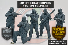 World War 2 Toy Soldiers - Soviet / Russian Paratroopers 54mm - 1:32 With Bases