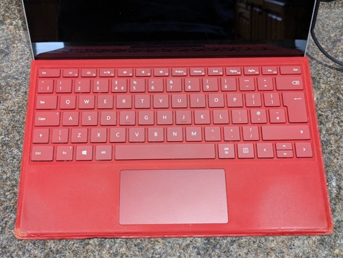 Microsoft Surface 3 & Surface pen - 128GB HDD, 10.8in screen battery kaput. - Picture 6 of 9