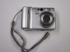 Nikon COOLPIX 5200 5.1MP Digital Camera - Read Description