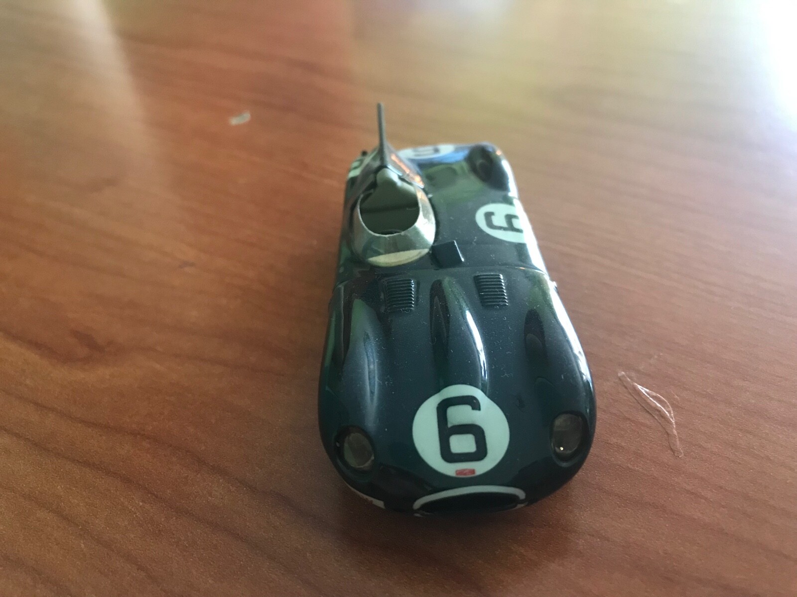 Picture 5 of 6