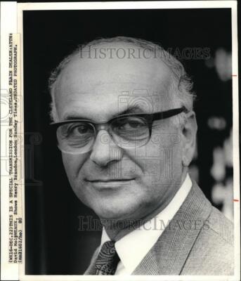 1981 Wire Photo Henry Brandson of London Sunday Times - cvw00430