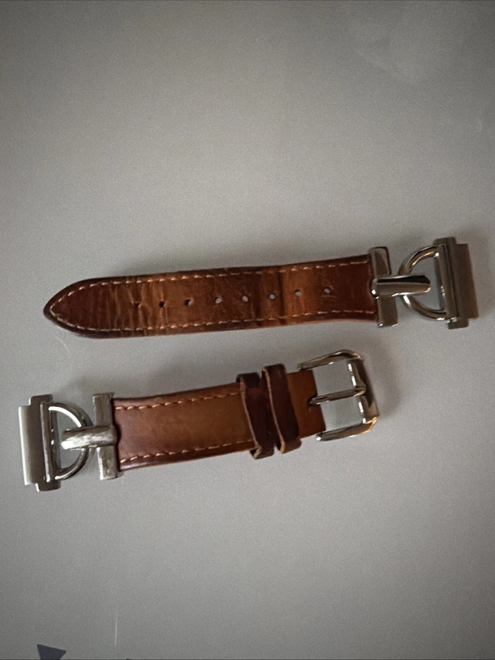 Samsung Galaxy Watch 5 SM-R900 BLACK 40mm GPS/WiFi Bluetooth Watch - Image 3 of 4