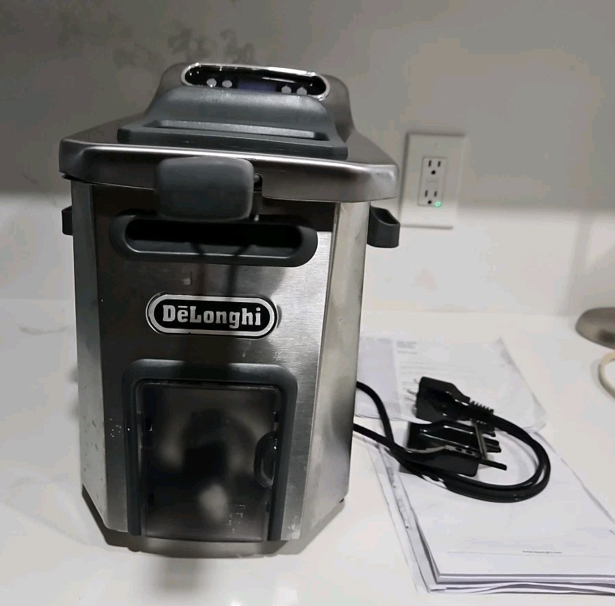With Easyclean System, Cool Zone, Adjustable Thermo