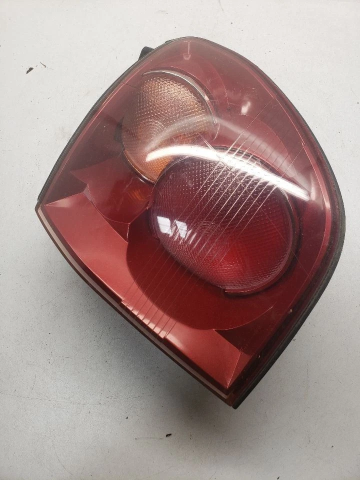 Luz trasera del conductor montada en panel de 6/00 cuartos para 99-00 LEXUS RX300 1423535 Foto 2 de 4