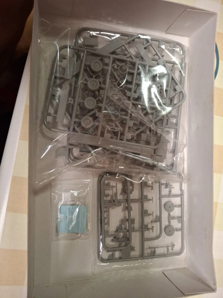 龙 1/72 Kfz.69 6x4 拖车 带 3.7 厘米 Pak 35/36 — 第 2/2 张图片