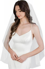 Bridal Veil Pearl Beaded Edge 1 Tier Fingertip Length Wedding Veil with Comb