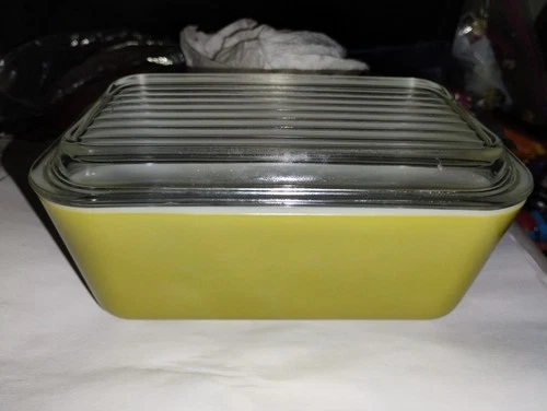 Vintage Pyrex 0502 1 1/2 Pt Green Rectangle Container With Lid