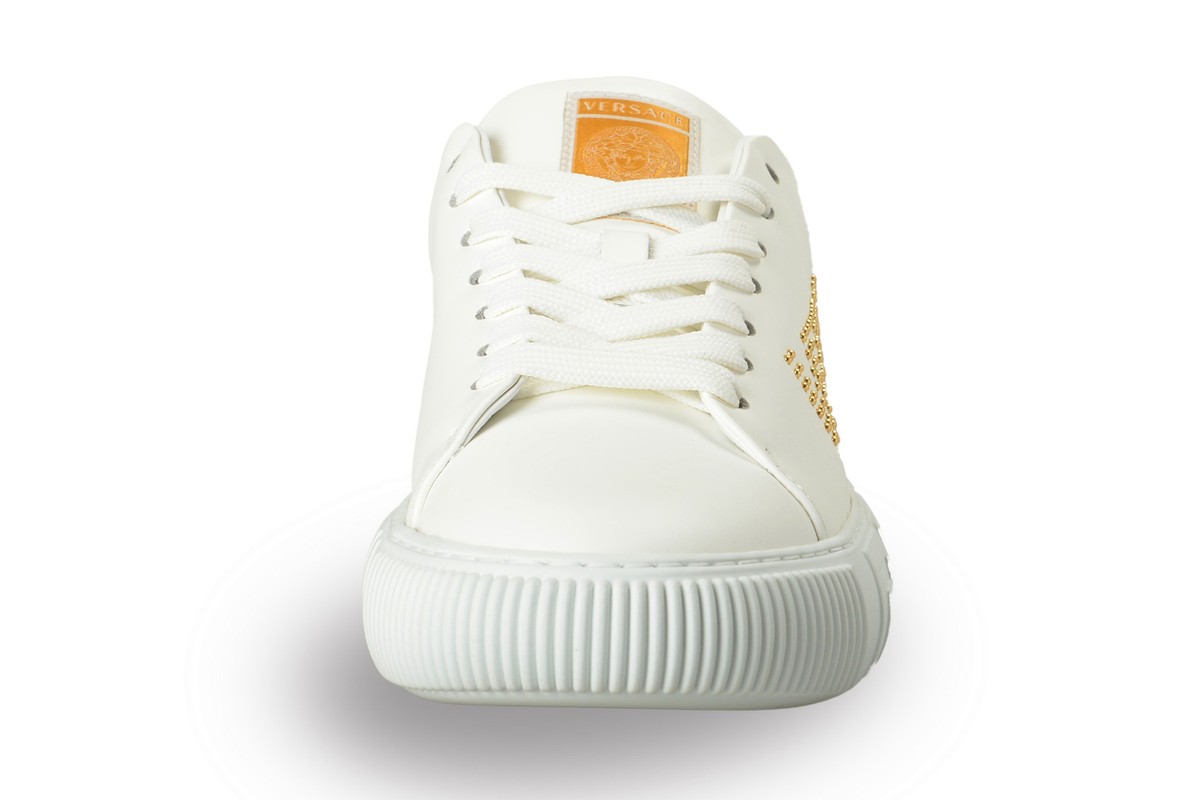 【送料&関税込】Versace Logo Detail Leather Sneakers Versace Men's Medusa Logo Black Leather Sneakers Shoes US 9