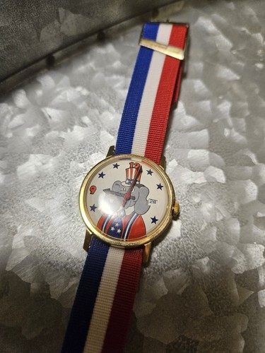 VINTAGE REPUBLICAN WRISTWATCH WATCH WITH DATE COMES WITH BOX AND PATRIOTIC BAND