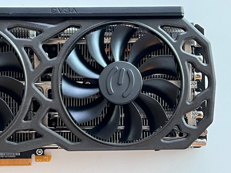 EVGA GeForce GTX 1080 Ti SC Black Edition 11GB GDDR5X 11G-P4-6393-KR - Image 3 of 4