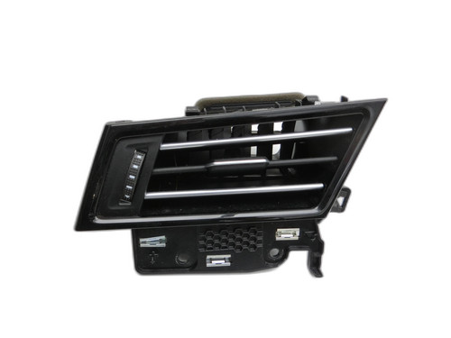 Luftdusche Lüftungsgitter Luftdüse Links für VW Passat B8 3G 14-19 3G1819701