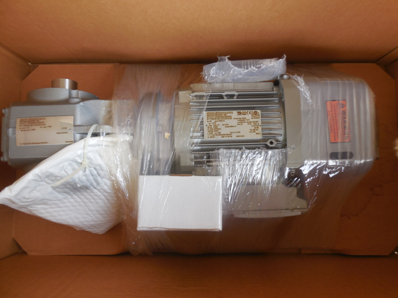 SEW-EURODRIVE SIEMENS KT47/T DRN90S4/BE2HR RPM1762/111 V230/460 YY/Y