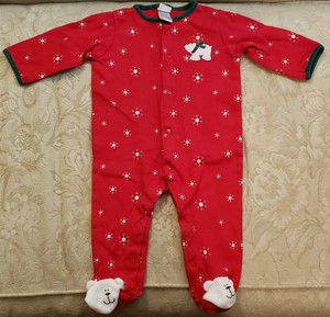 red footed pajamas baby