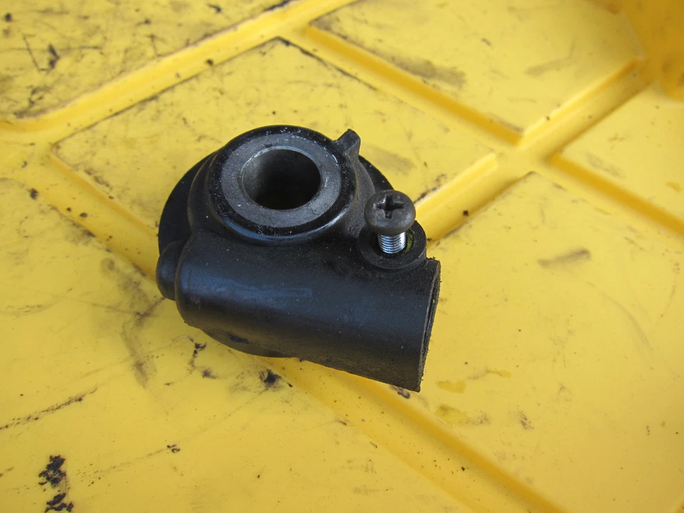 1995 Suzuki GS500 E OEM SPEEDOMETER DRIVE GEAR - Image 3 of 4