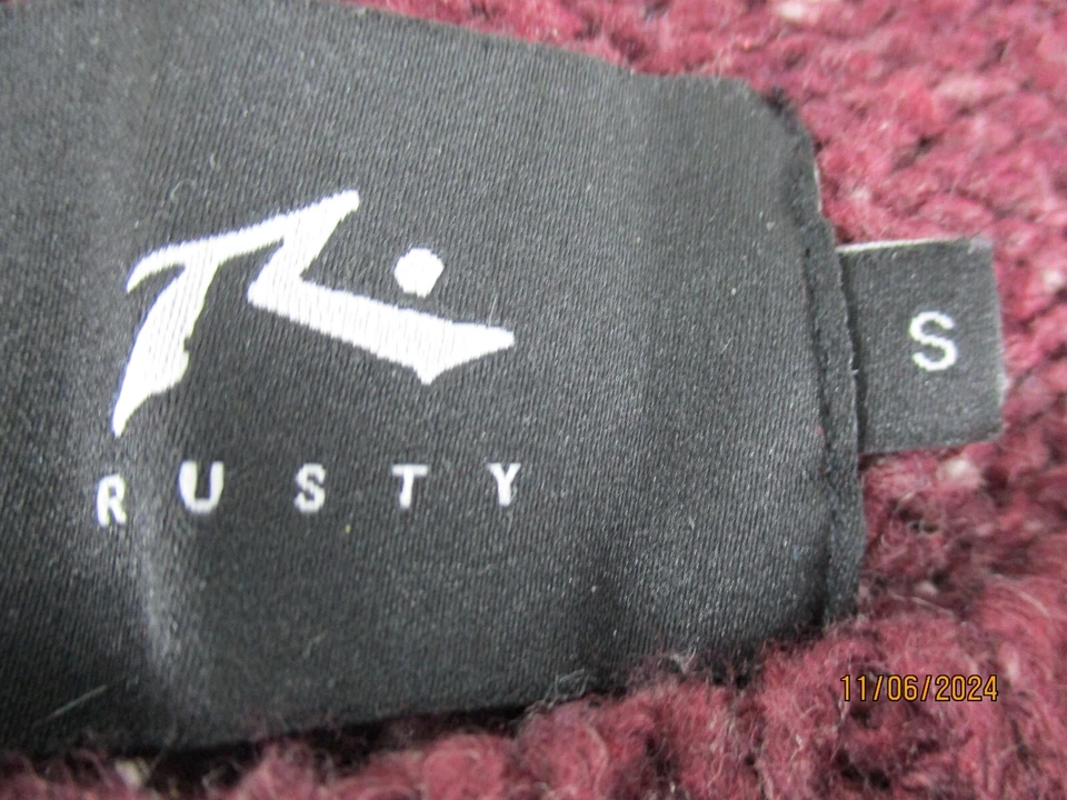 Rusty Jumper/Pullover Small Tight Knit Round Neck Long Sleeve Dark Red - Image 4 of 4