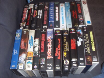 VHS Kassetten  jede Richtung Action Horror Lustig usw zum Aussuchen große Hüllen