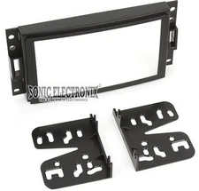 Metra 95-3304 Double DIN Installation Kit for Select 2005-07 GM/Chevy Vehicles