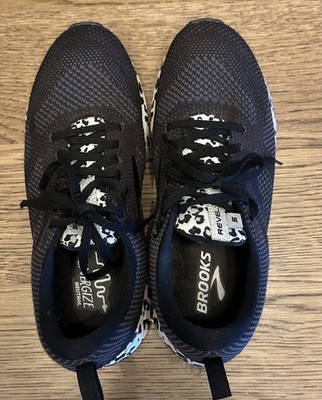 Brooks Revel Snow Leopard Print Women's Shoes Black Size 10