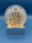 New York City Silver Snow globe. Coolsnowglobes. Silver/ Gold — photo 2