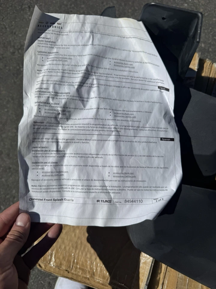 23-25 Chevrolet Colorado F/R Splash Guards Genuine OEM Bowtie  - Image 4 of 4