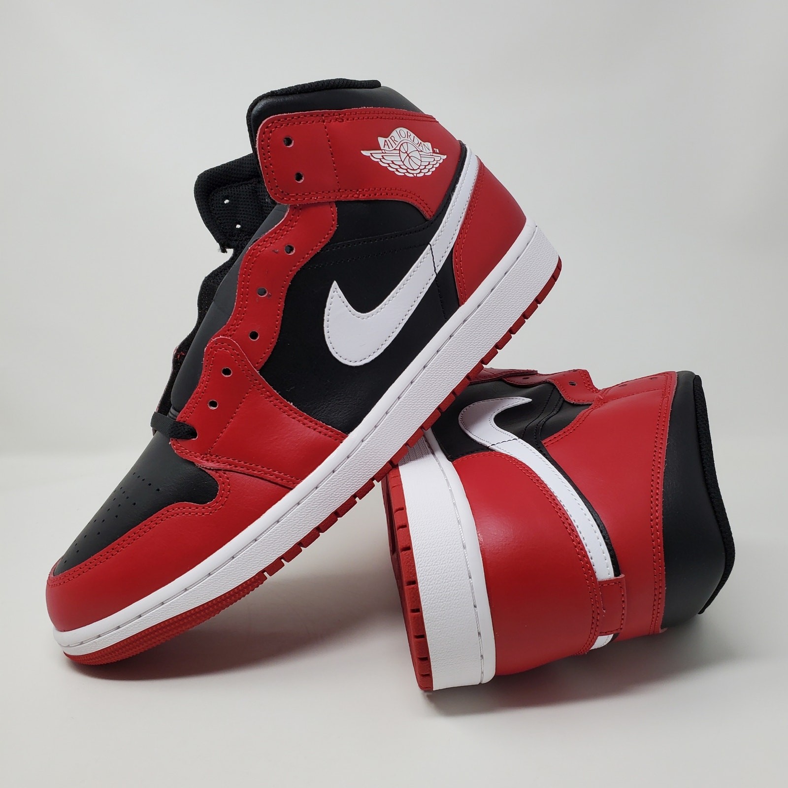 Nike Air Jordan 1 Mid Men's Shoes Black Gym Red White Size 12 DQ8426-061