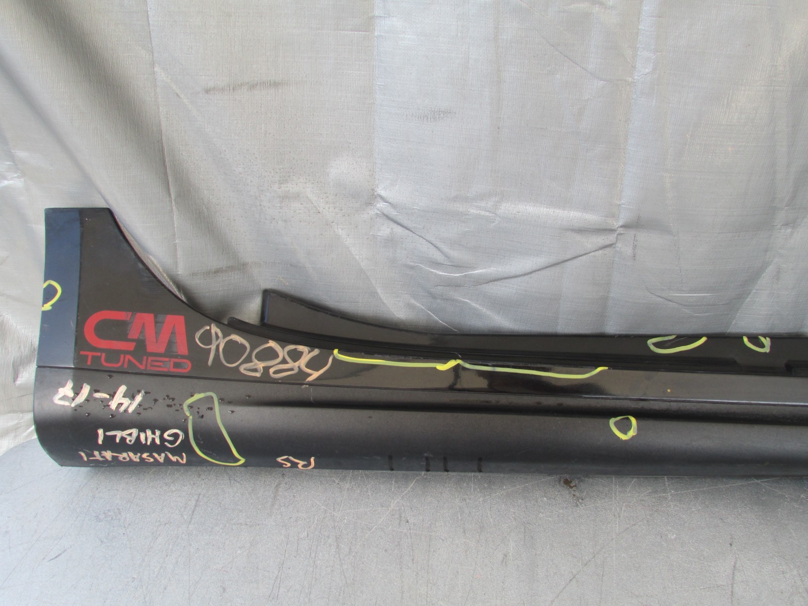 2014-2017 MASERATI GHIBLI RIGHT PASSENGER SIDE SKIRT ROCKER PANEL MOLDING OEM