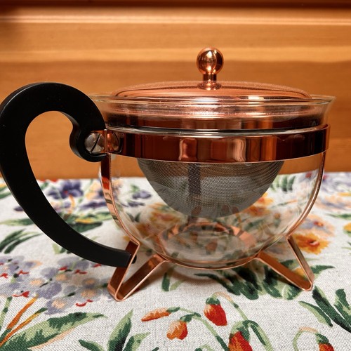 Bodum Chambord 5.5-Cup Copper Glass Teapot Mothers Day Mom Gift Tea Party Brunch