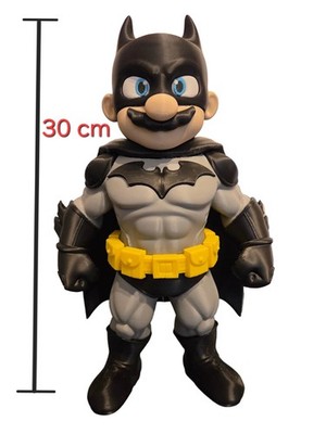 Mario x Batman Mashup 30 cm Figur - Fan Art Mash Up Crossover Sammlerstück