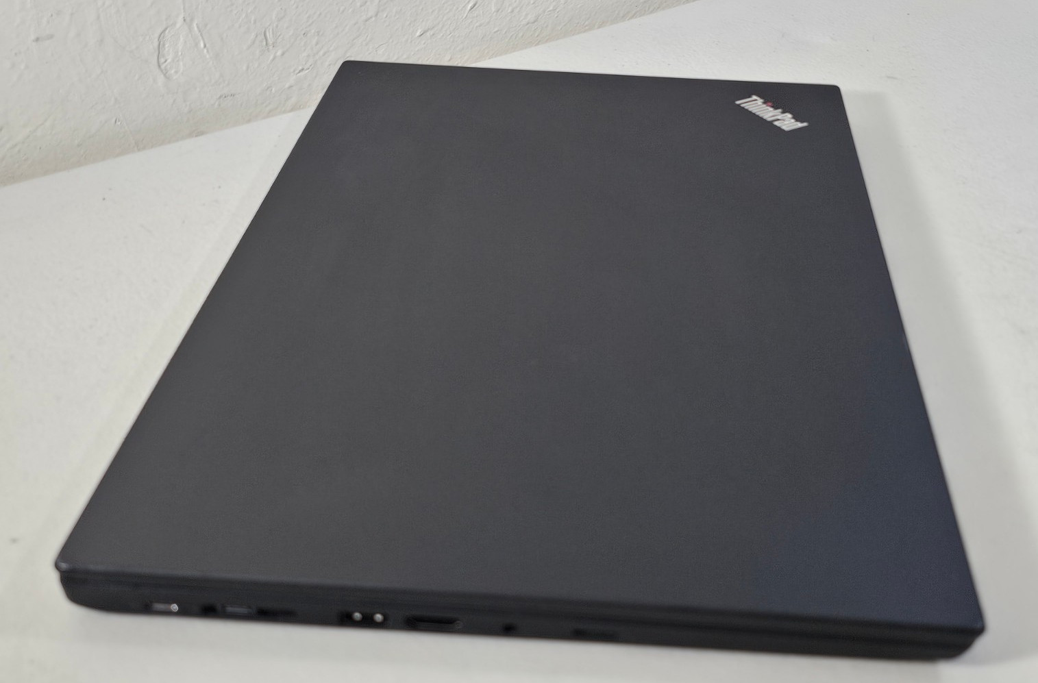 Lenovo ThinkPad T15 Gen 1, 15.6-Inch Laptop, with Intel Core i7 10th Gen., Windows 11 Pro
