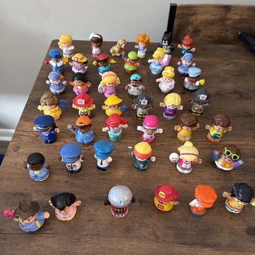 Fisher-Price Little People Vintage Lot of 42 Figures Mixed Lot.