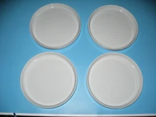 Crate & Barrel CB2 White Rimmed Salad | Dessert 7" Plates Set/4 Great condition!