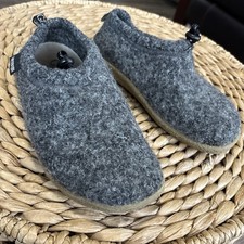 Giesswein Vent Gray Wool Slip On Womens Size 6 Slippers Shoes