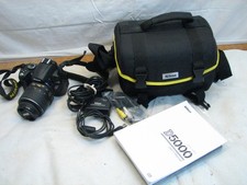 Nikon D5000 12.3 MP Digital SLR Camera w/18-55mm Bundle Case Manual DSLR