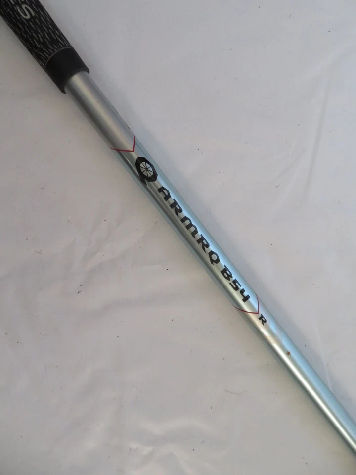 HONMA BERES MG801 1STAR 11I PALO DE GOLF CUÑA HUECA R-FLEX HIERRO ÚNICO NUEVO SIN ETIQUETAS Foto 4 de 4