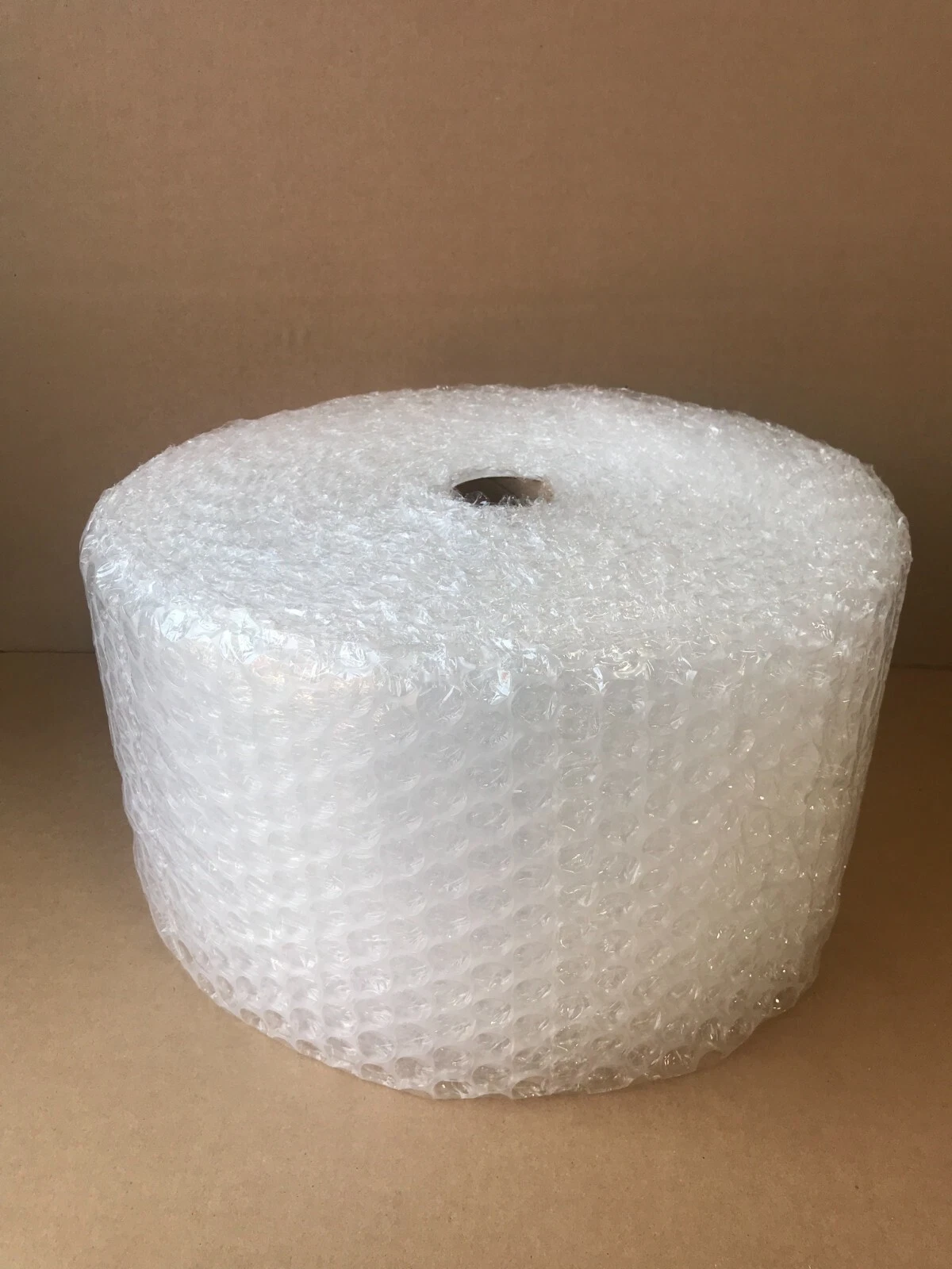 Yens Bubble 1/2"x 12" Perforated 125 ft Moving / Shipping/ Protection image 1