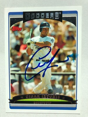 2006 Topps Los Angeles Dodgers Cesar Izturis Autographed Baseball Card #34