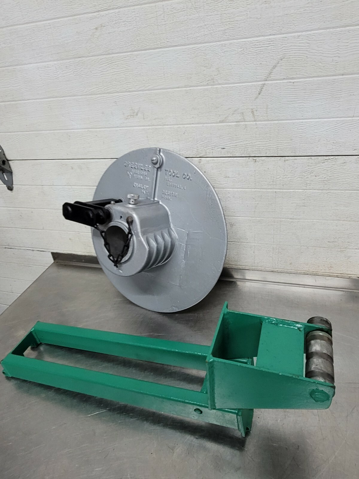 GREENLEE 555 ENSLEY 666 RIGID ELECTRIC PIPE CONDUIT BENDING 1/2" SHOE & SUPPORT eBay