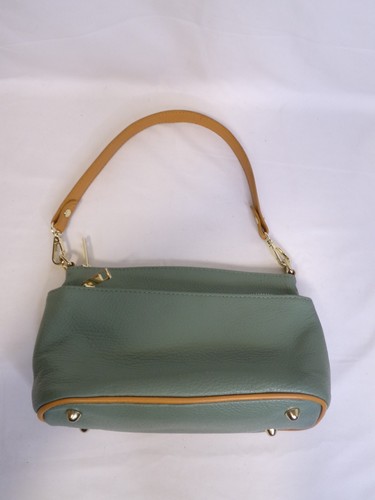 DIVINA FIRENZE Shoulder Bag Light Green Mint Pebbled Leather Gold Hardware - Picture 22 of 22