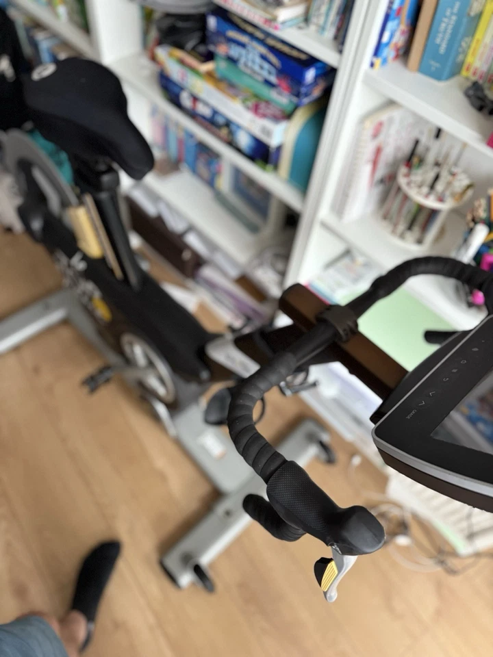 Pro-form Tour de France Exercise spin Bike 5.0  Magnetic Resistance ProForm - Image 4 of 4
