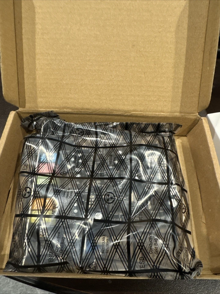 PCIe to 7.1 Channel Stereo Sound card CM8828 Chipset - Image 2 of 3