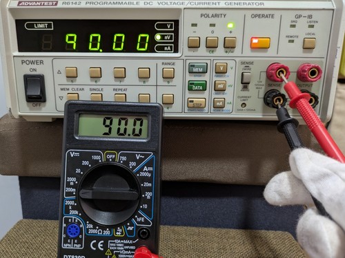 ADVANTEST R6142 Programmable DC Voltage And Current Generator R2990 - Picture 3 of 17