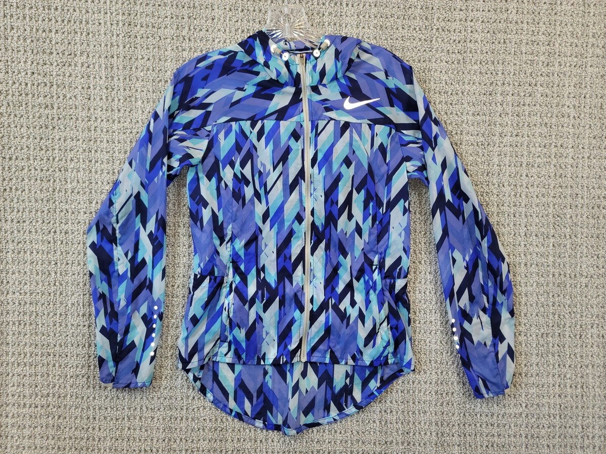 nike women's impossibly light running jacket