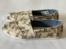 Disney x Toms Gus and Jaq Printed Canvas Flat Slip on Shoes Women's 5.5 Taupe 
