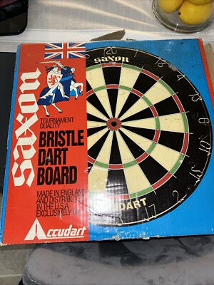 NEW 1976 Saxon Accudart 18'' X 1.25'' Bristle Tournament Quality Dartboard