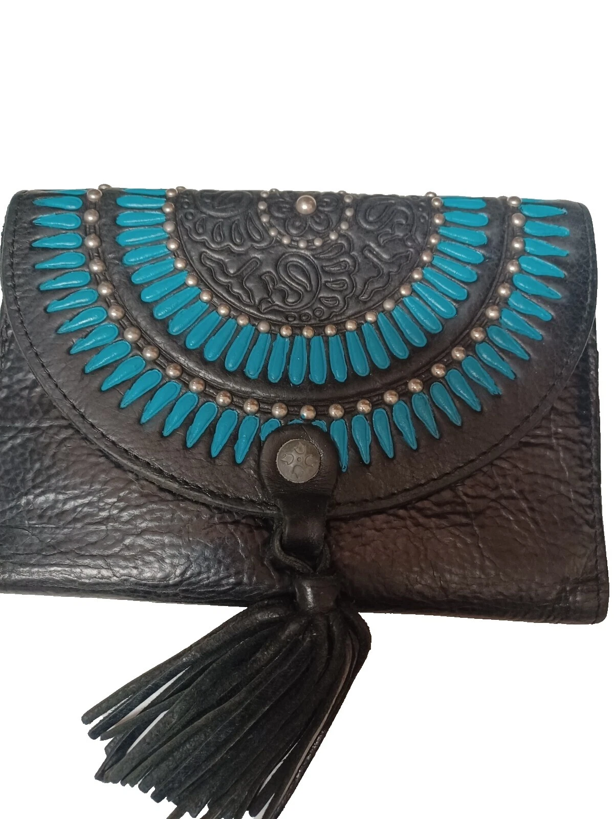 Billeteras para mujer Patricia Nash negras con tachuelas