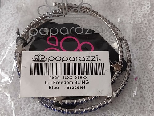 Paparazzi Let Freedom Ring Blue rhinestones silver coil stars bracelet - Picture 3 of 7