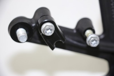 専用！4足 2020 - 2023 KTM Super Duke 1290 R OEM Right Side rear set Foot