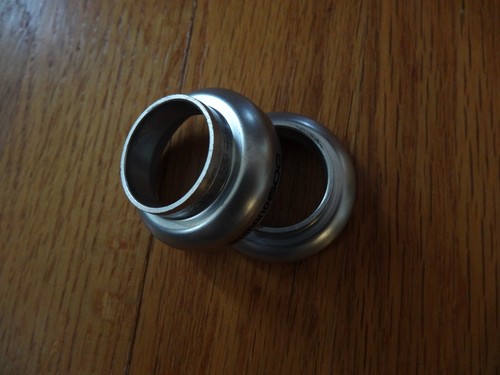 NOS Shimano Ultegra 6500 25,4mm headset top & bottom cup - Picture 2 of 3