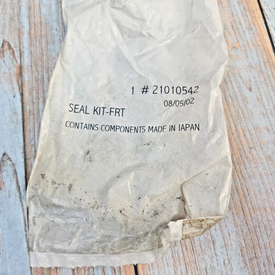 Kit de reconstrucción de sello de pinza de freno delantero GM 21010542 Saturn S Series SL SW SC OE NOS Foto 4 de 4